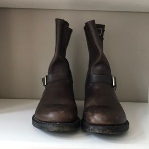 Frye Shoes - Slightly worn Frye boots. Frye Shoes - Slightly worn Frye boots.
